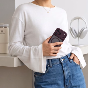 Tech-Protect MagPeak MagSafe CC maciņš, paredzēts iPhone 18 Pro Max / 17 Pro Max, matēts tumšā ķiršu krāsā
