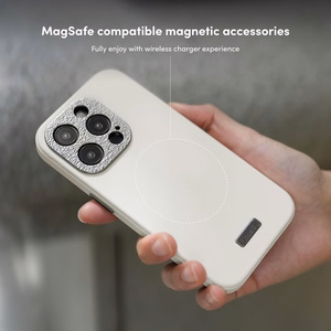 Moshi Napa MagSafe augstākās kvalitātes vegānās ādas vāciņš ierīcei iPhone 15 Pro Max, “Eggnog White” krāsā