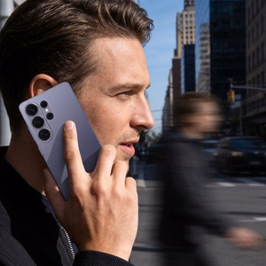 AR+AF Pilna metāla rūdīts stikls priekš SAMSUNG S26 ULTRA violets
