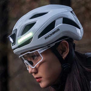Rockbros ZK-077 velosipēda ķivere ar integrētu daudzvirzienu apgaismojumu 57-61 cm - balta