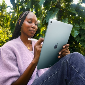 Apple iPad Air 5G Apple M LTE-TDD un LTE-FDD 128 GB 27,9 cm (11") 12 GB Wi-Fi 7 (802.11be) iPadOS 26 Grey