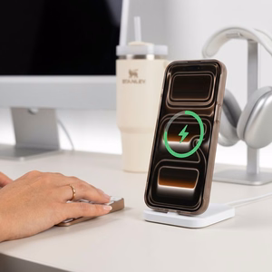 Tech-Protect MagZero MagSafe maciņš modelim iPhone 17 Pro / 18 Pro – matēts brūns