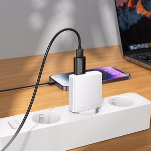 Borofone adapteris BV26B - USB uz Type C - melns