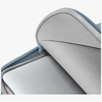 Uniq Cyprus Ridge Edition ūdensizturīgs neoprēna 14" klēpjdatora apvalks - zils