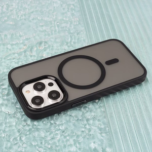 Viedtālruņa apvalks (m) Frozen magnētiskais iPhone 11 - melnais (m)