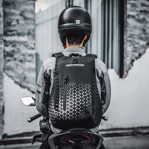 Rockbros H36 mugursoma ar ķiveres turētāju 14.5L - melna