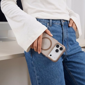 Tech-Protect MagZero MagSafe maciņš modelim iPhone 17 Pro / 18 Pro – matēts brūns