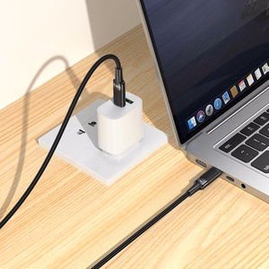 Hoco U153 Extreme USB-C–USB-C kabelis, PD, 5 A, 100 W, 1,2 m – melns