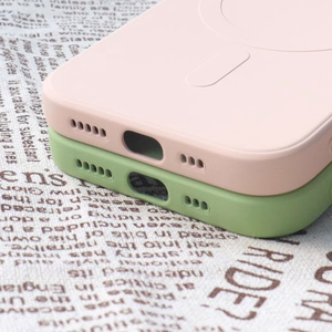 Magnētiskā saderīgs silikona viedtālruņa apvalks iPhone 15 Pro - krēmkrāsas
