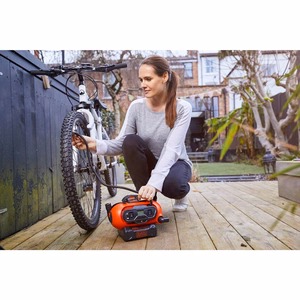 BLACK+DECKER BDCINF18N-QS – gaisa sūknis, līdz 11 bar