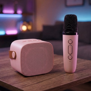 Blavec Портативная Bluetooth-колонка WS-07 Karaoke Party — 5W с 2 микрофонами (WS07-2MP) розовый
