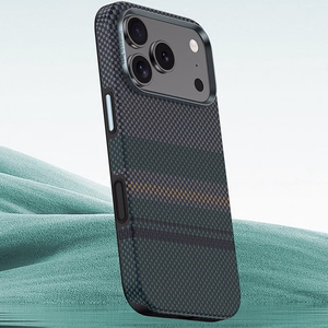 Чехол Benks Magnetic Armor Pro Aurora Kevlar 600D (C070) для iPhone 17 Pro Max