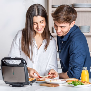 Black+Decker BXSA753E sviestmaižu tosteris