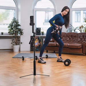 Wozinsky WST-360YS selfiju nūja ar statīva funkciju, 360° AI automātisku sejas izsekošanu un žestu vadību - melna