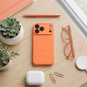 Silikona Mag Cover maciņš modelim iPhone 17 Pro Max / 18 Pro Max, saderīgs ar MagSafe ar kameras aizsardzību – oranžs