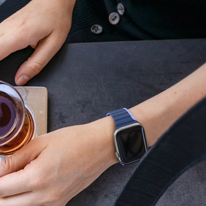 Магнитный ремешок для Apple Watch SE, 9, 8, 7, 6, 5, 4, 3, 2, 1 (41, 40, 38 mm) Dux Ducis (LD Version) - синий