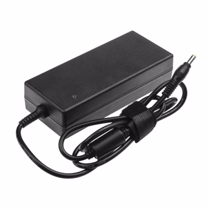 Green Cell AD102P universāls barošanas adapteris 135 W melns