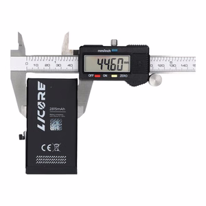 Portatīvais lādētājs IPHONE 12 / 12 Pro 2815 mAh