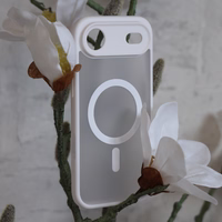 Liavec mīksts maciņš priekš Iphone 17 Air balts