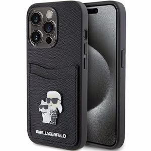 Karl Lagerfeld Saffiano karšu slotiņa Karl&Choupette metāla piespraude apvalks iPhone 15 Pro - melns