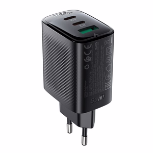 Acefast A108 GaN PD sienas lādētājs, 67 W, 2 × USB-C, 1 × USB-A, melns