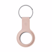 Crong Silicone maciņš with atslēgu piekariņš – aizsargājošs keychain maciņš Apple AirTag 1/2 (sand rozā)