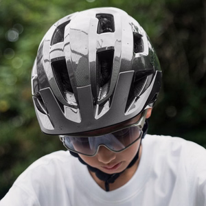 Rockbros LK-67 jauniešu velosipēda ķivere ar noņemamu nagu, 54–58 cm – pelēka