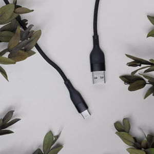 Maxlife MXUC-07 kabelis USB - USB-C 1,0 m 3A melns neilons