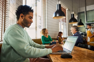 HP 700 uzlādējama bezvadu pele