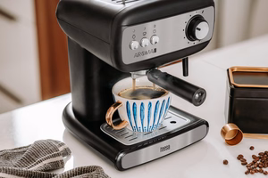 Pusautomātiskais kafijas automāts TEESA AROMA 400