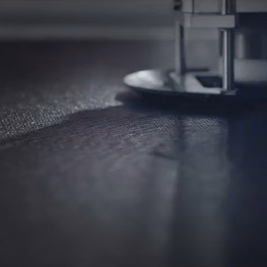 Nillkin Textured viedtālruņa apvalks izturīgs pastiprināts apvalks ar gēla rāmi un neilona aizmuguri Honor 50 SE melns