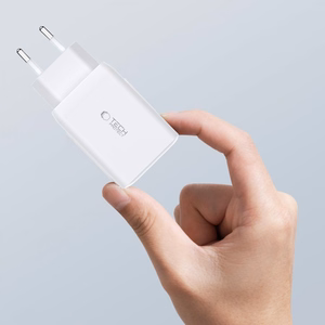 Tech-Protect C65W lādētājs 2x USB-C PD 65W / USB-A QC 3.0 - melns