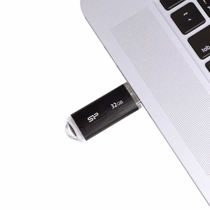 Silicon Power Ultima U02 USB zibatmiņa 32 GB USB Type-A 2.0 melna