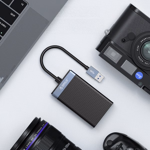 Orico CL4D-A3 atmiņas karšu lasītājs USB-A 3.0, SD/microSD/CF/MS, 5 Gbps – melns ar sudraba krāsu