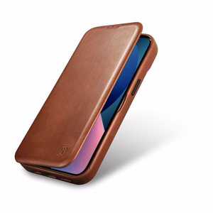 iCarer CE Oil Wax Premium ādas folio viedtālruņa apvalks iPhone 14 Plus Magnētiskais atveramais apvalks ar MagSafe Brūns (AKI14220707-BN)