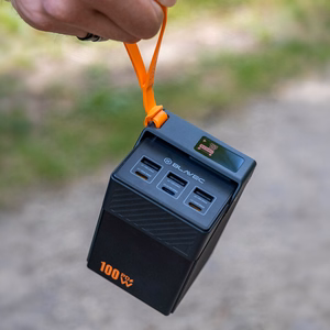 Blavec BJ-50 Tytan ārējais akumulators, 50 000 mAh, 100 W, 3× USB-C + 3× USB-A (PBBJ50C), melns
