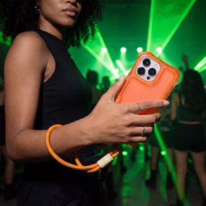 Safepop maciņš ar siksniņu priekš iPhone 12 / 12 Pro 6,1" oranžs