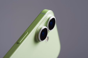 Forcell Premium rūdīts kameras lēcas stikls – iPhone 17 gaiši zaļas krāsas