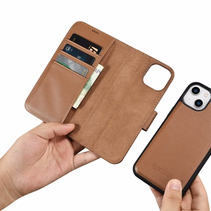 iCarer Viedtālruņa apvalks 2in1 no ādas ar atlokāmu vāciņu Anti-RFID brūns iPhone 14 (WMI14220725-BN)