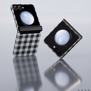 Benks Magnētiskais Armor Vichy Spin Kevlar Viedtālruņa apvalks 1000D (BK48) Samsung Galaxy Z Flip 7 melns