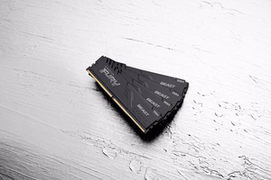 Kingston Technology FURY Beast 32GB 3200MT/s DDR4 CL16 DIMM melns