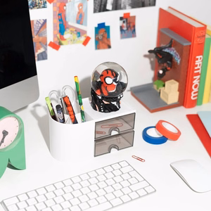 Spider-Man & Venom stikla sniega globuss dāvanu kastē