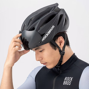 Rockbros velosipēda ķivere ar vizieri un noņemamām UV aizsargbrillēm, unisex - melna/brūna
