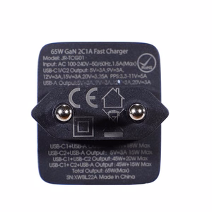 Joyroom ātrais GaN lādētājs 65W USB-A, 2x USB-C melns + USB-C - USB-C kabelis 100W 1.2m (TCG01)
