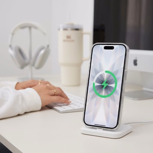 Tech-Protect MagZero MagSafe maciņš iPhone 17, matēti balts