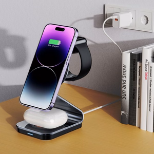 Tech-Protect QI15W-A29 3-in-1 induktīvais lādētājs ar MagSafe viedtālrunim / Apple Watch / AirPods - Melns