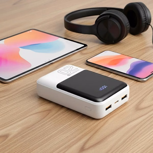 Ārējā baterija 20 000mAh, 2x USB, 1x USB-C 22,5W, QC4+, LCD ekrāns, balta