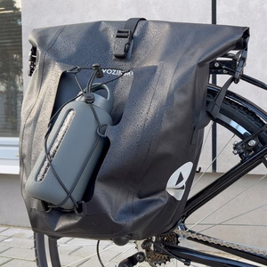Ūdensnecaurlaidīga velosipēda bagāžnieka soma Wozinsky WBB24BK, 25 l, melna