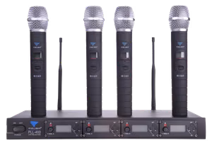 PLL-400 UHF 4 kanālu bezvadu mikrofonu sistēma ar 4 rokas mikrofoniem