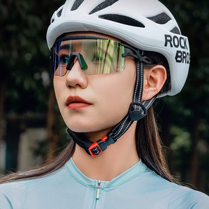 Rockbros fotohromās velosipēda brilles ar UV aizsardzību un korekcijas ieliktni - melnas